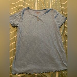 SOLD 5 FOR 20 BUNDLE FOR OFFER 2 short sleeve girls tops